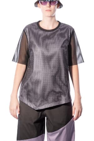 Loose T-shirt with mesh sleeves 1