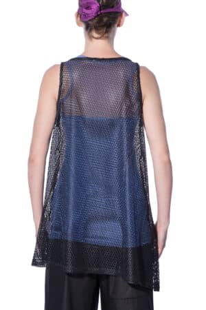 Sleeveless top with slits 2