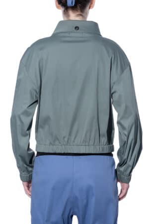 Blouson with wide turtleneck 2