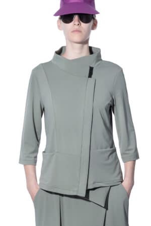Sporty jacket with peplum in the back and 7/8 sleeves 1