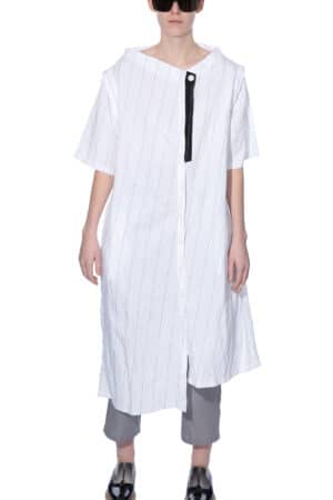 Asymmetric shirt-dress with detachable sleeves 1
