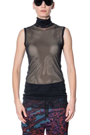 Sleeveless shirt with turtle-neck 1