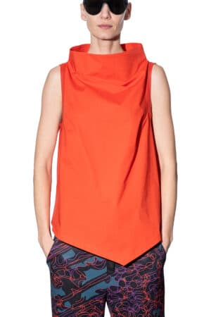 Sleeveless top with high collar 1