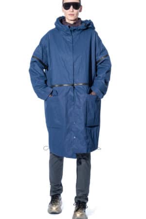 Raincoat with detachable sleeves and bottom 5