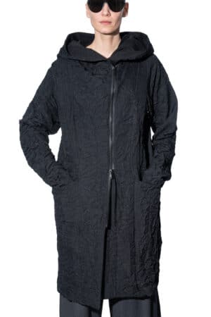 Coat with big hood 1