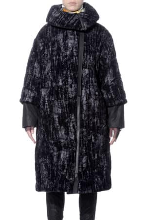 Long coat with detachable cuffs and turn-down collar 1