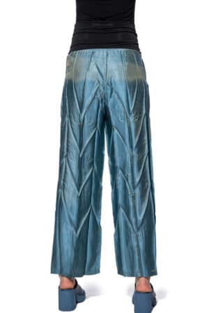 trousers with pleats 2