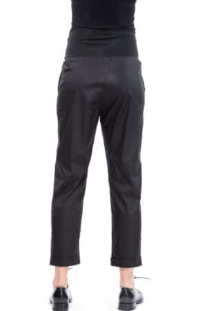 Straight-cut trousers with turn-up cuff 2