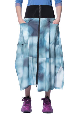Tulip skirt with zip and big pockets 1